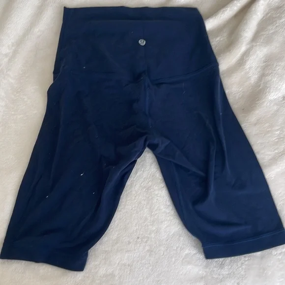 Align High Rise short - Picture 2 of 3